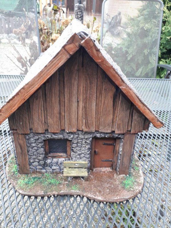 The first miniature house